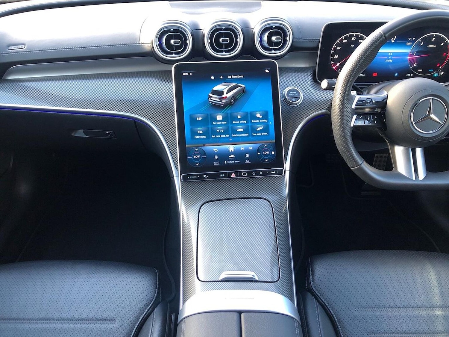 Used Mercedes-Benz C Class 2024 for sale - 76924552: Photo 13