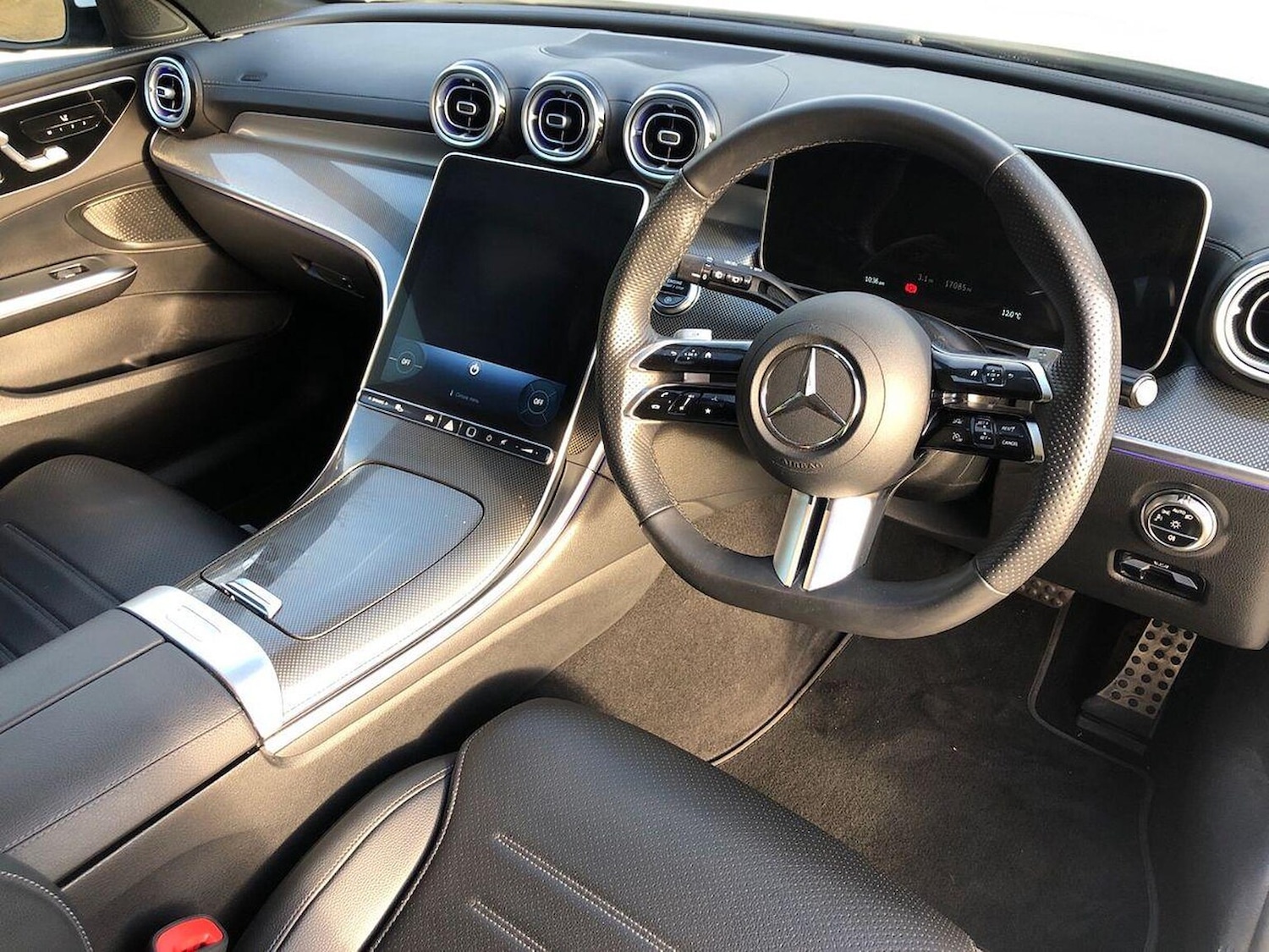 Used Mercedes-Benz C Class 2024 for sale - 76924552: Photo 15