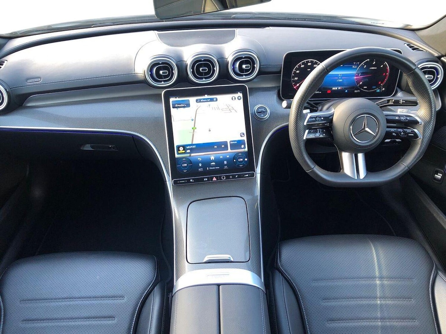 Used Mercedes-Benz C Class 2024 for sale - 76924552: Photo 8