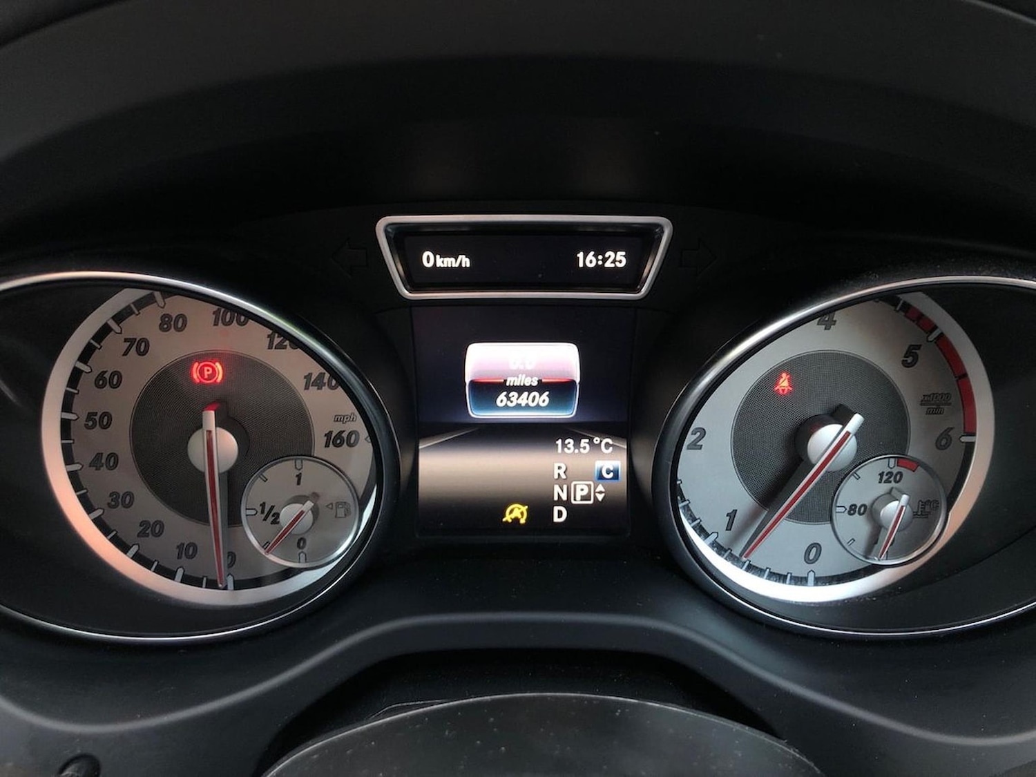 Used Mercedes-Benz GLA 2016 for sale - 76525815: Photo 10