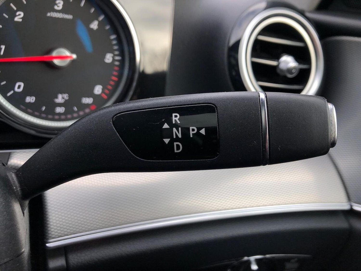 Used Mercedes-Benz E Class 2016 for sale - 76699481: Photo 29