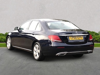 Used Mercedes-Benz E Class 2016 for sale - 76699481: Photo