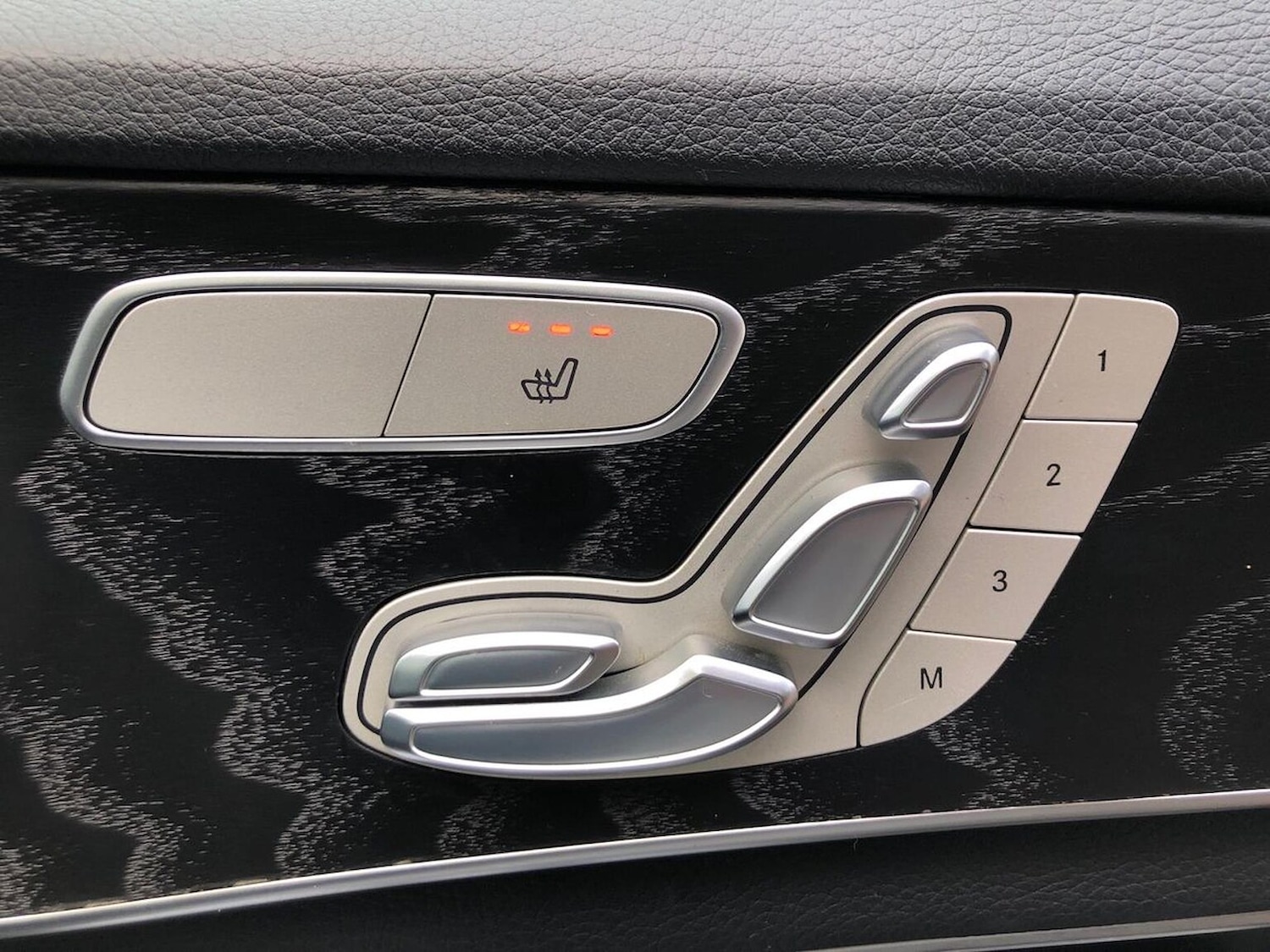 Used Mercedes-Benz C Class 2017 for sale - 76352537: Photo 30