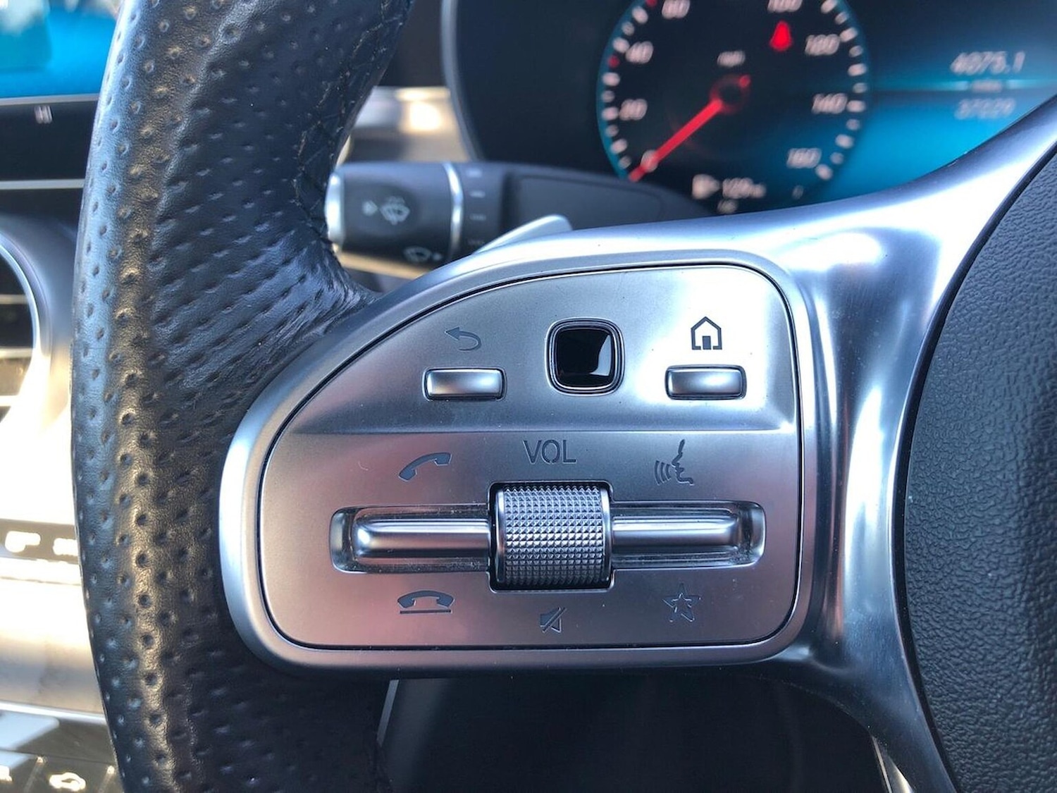 Used Mercedes-Benz C Class 2019 for sale - 76845256: Photo 26