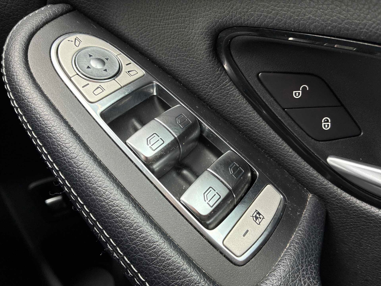 Used Mercedes-Benz GLC 2018 for sale - 78196152: Photo 21