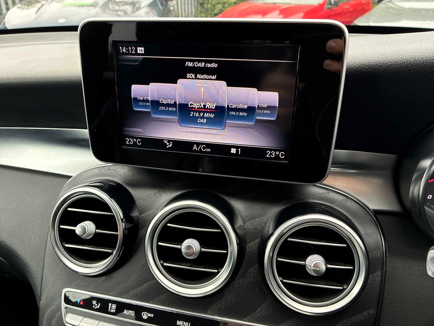 Used Mercedes-Benz GLC 2018 for sale - 78196152: Photo 26