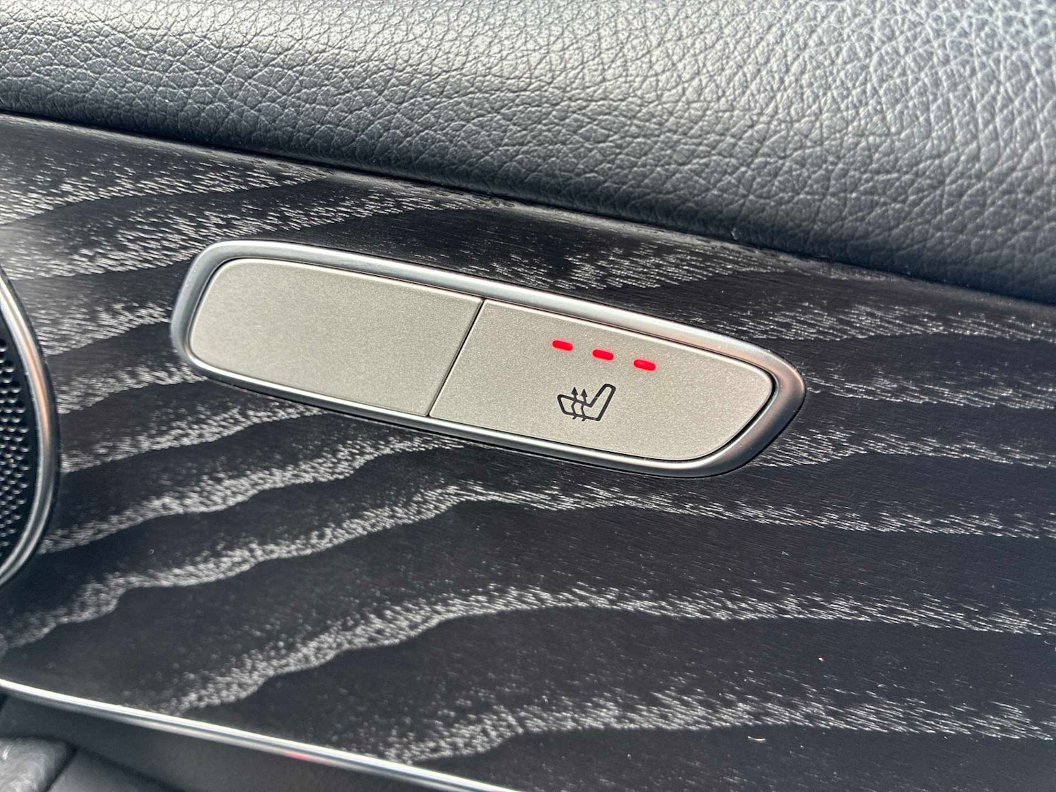 Used Mercedes-Benz GLC 2018 for sale - 78196152: Photo 29