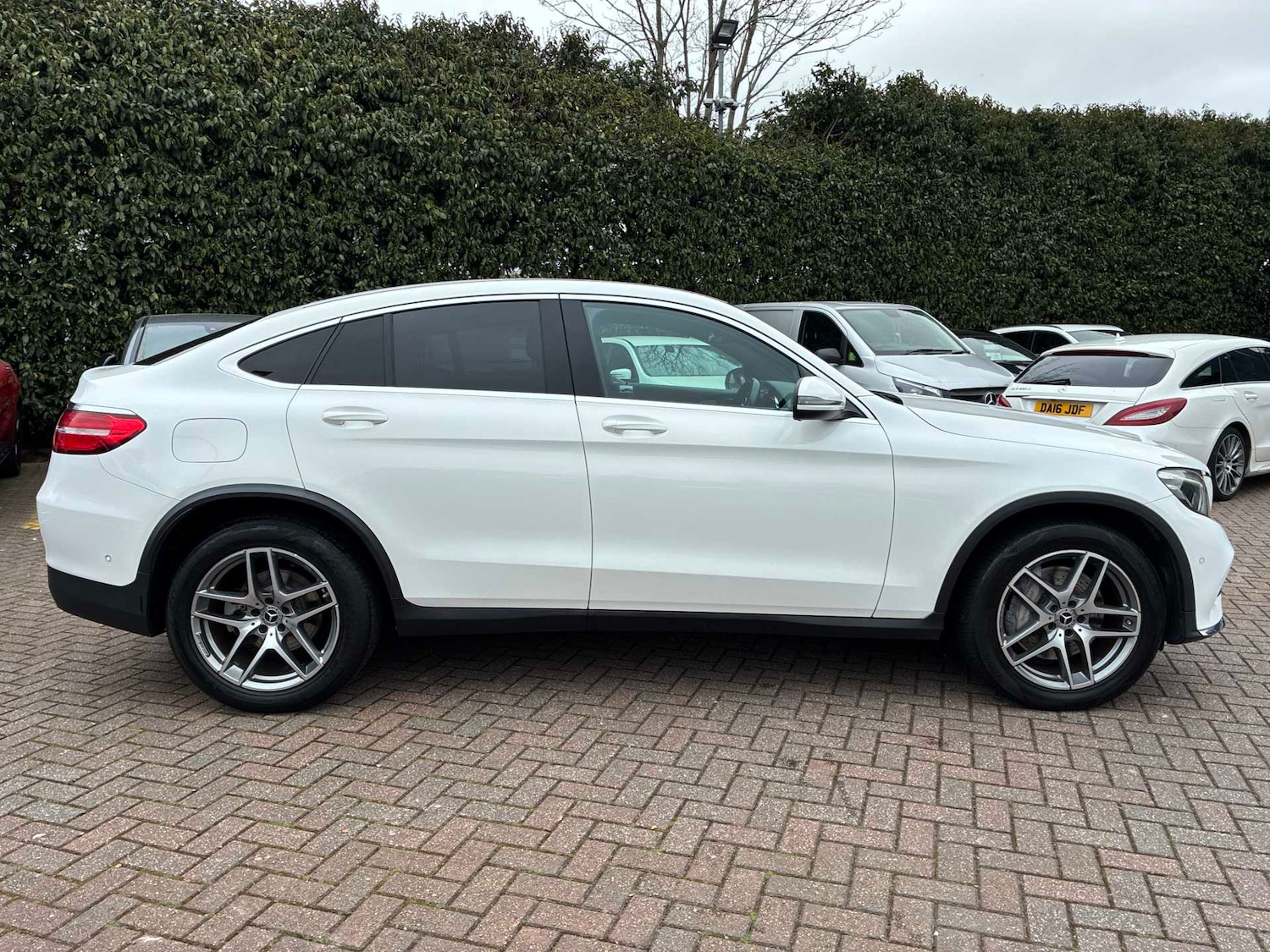 Used Mercedes-Benz GLC 2018 for sale - 78196152: Photo 3