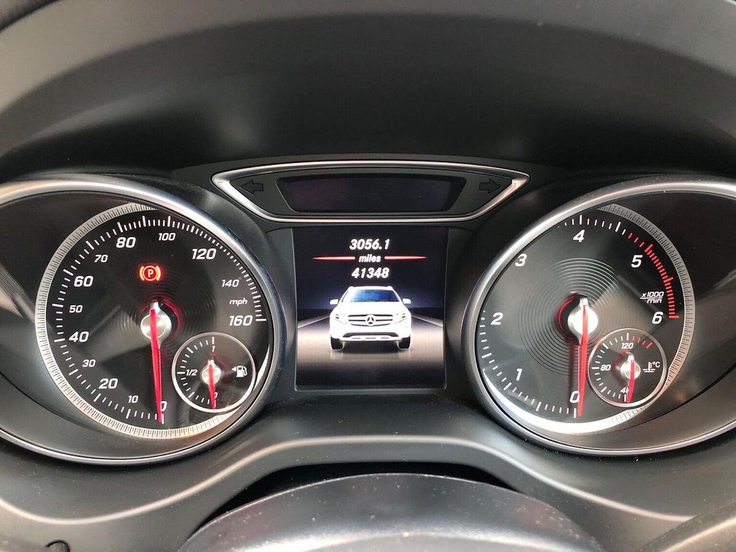 Used Mercedes-Benz GLA 2018 for sale - 76082523: Photo 10