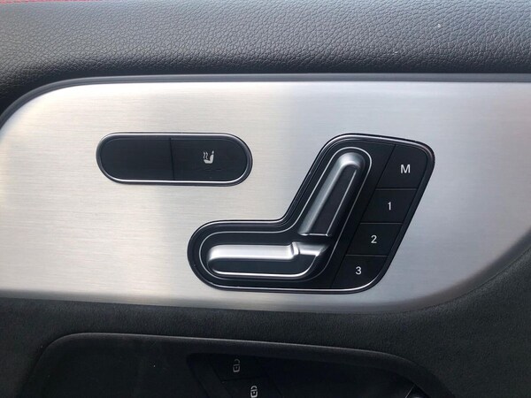 Used Mercedes-Benz GLA 2024 for sale - 76299348: Photo 31
