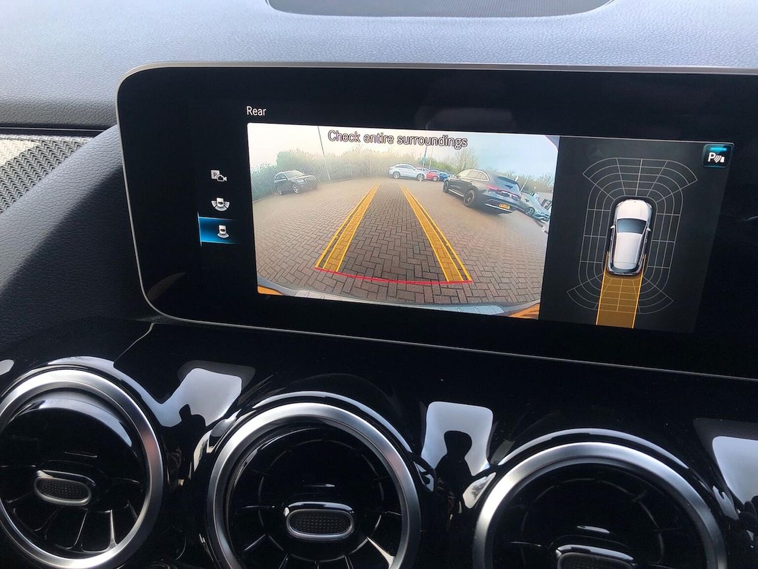 Used Mercedes-Benz GLA 2020 for sale - 76837179: Photo 23