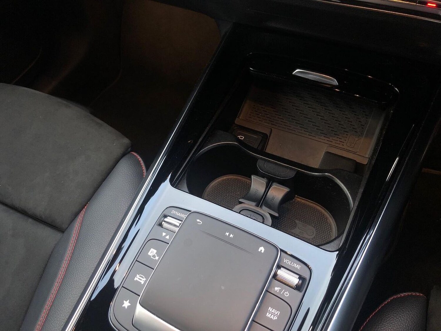 Used Mercedes-Benz GLA 2020 for sale - 76837179: Photo 32