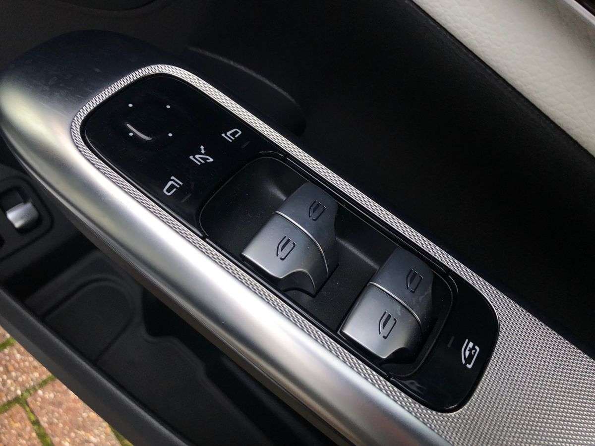 Used Mercedes-Benz GLC 2025 for sale - 78196126: Photo 21