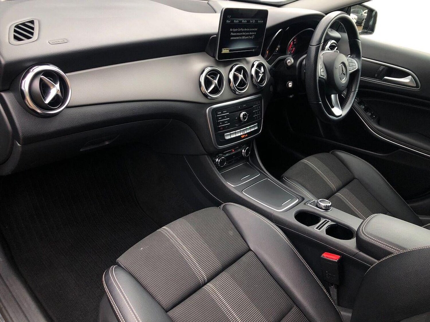 Used Mercedes-Benz GLA 2020 for sale - 76554216: Photo 7