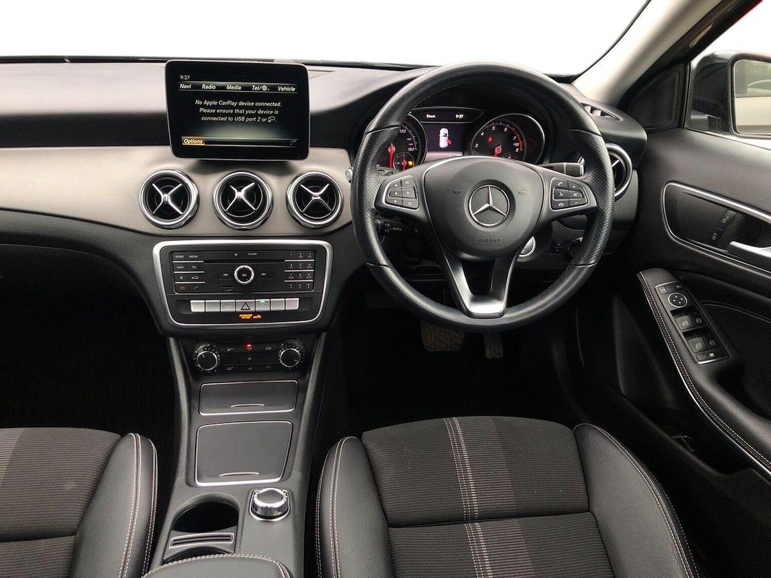 Used Mercedes-Benz GLA 2020 for sale - 76554216: Photo 9