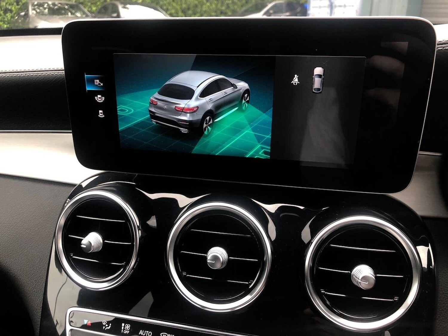 Used Mercedes-Benz GLC 2022 for sale - 76225106: Photo 23