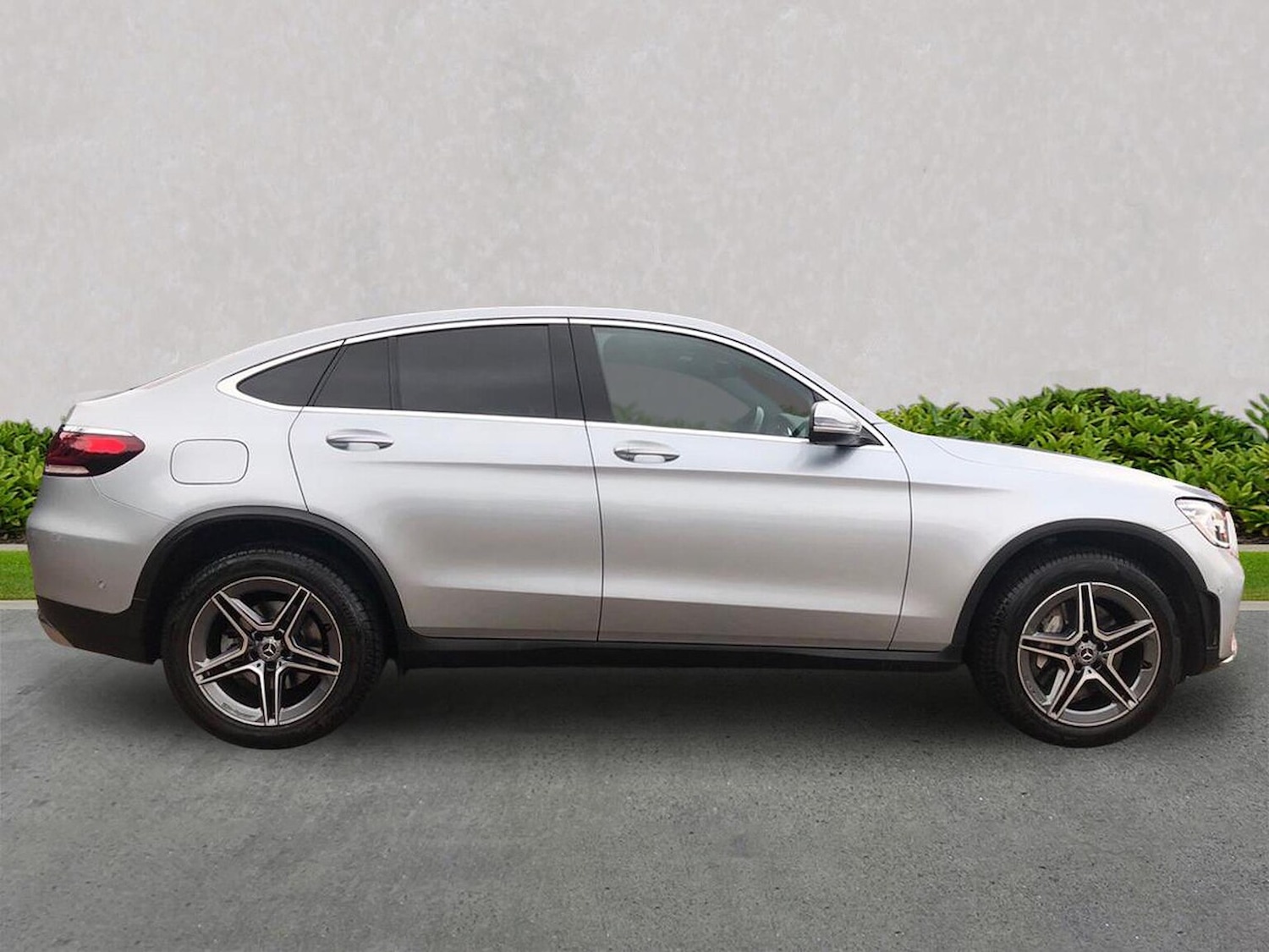 Used Mercedes-Benz GLC 2022 for sale - 76225106: Photo 3