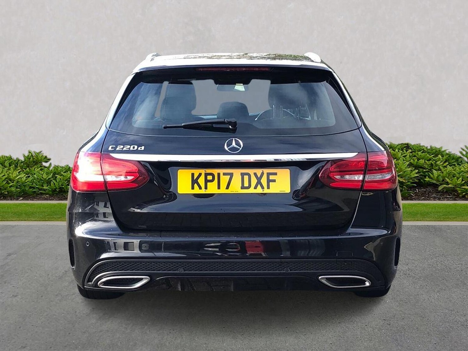 Used Mercedes-Benz C Class 2017 for sale - 76931653: Photo 4