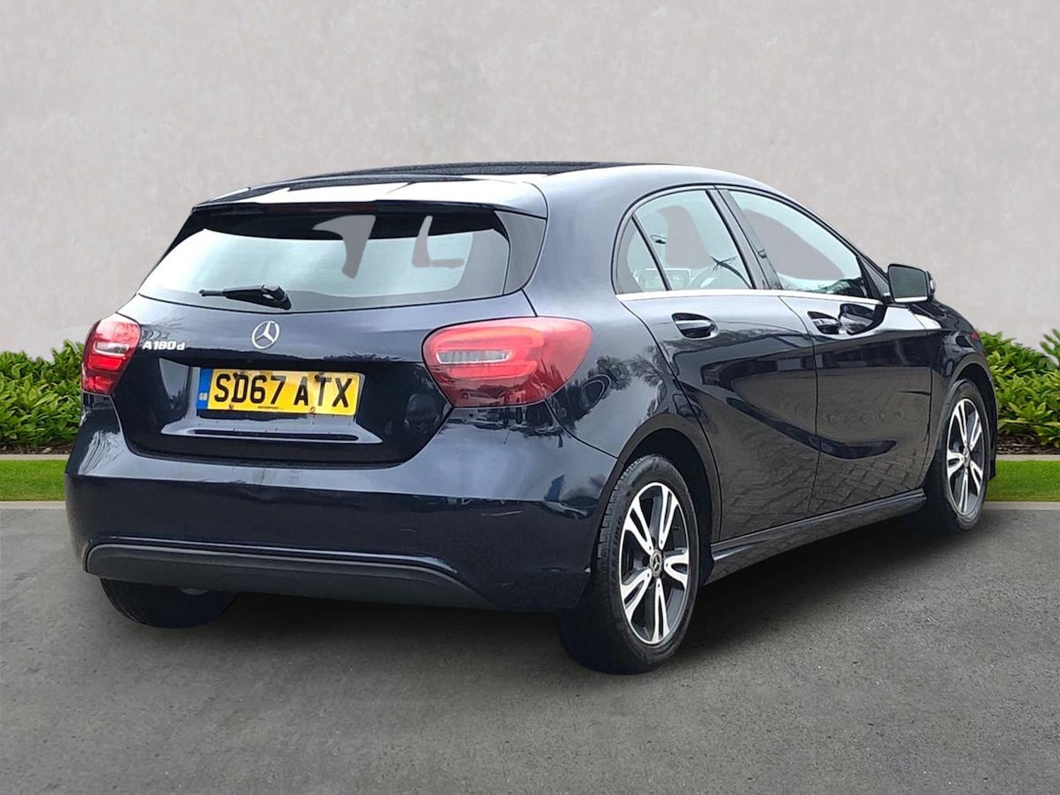 Used Mercedes-Benz A-Class 2017 for sale - 76628095: Photo 18