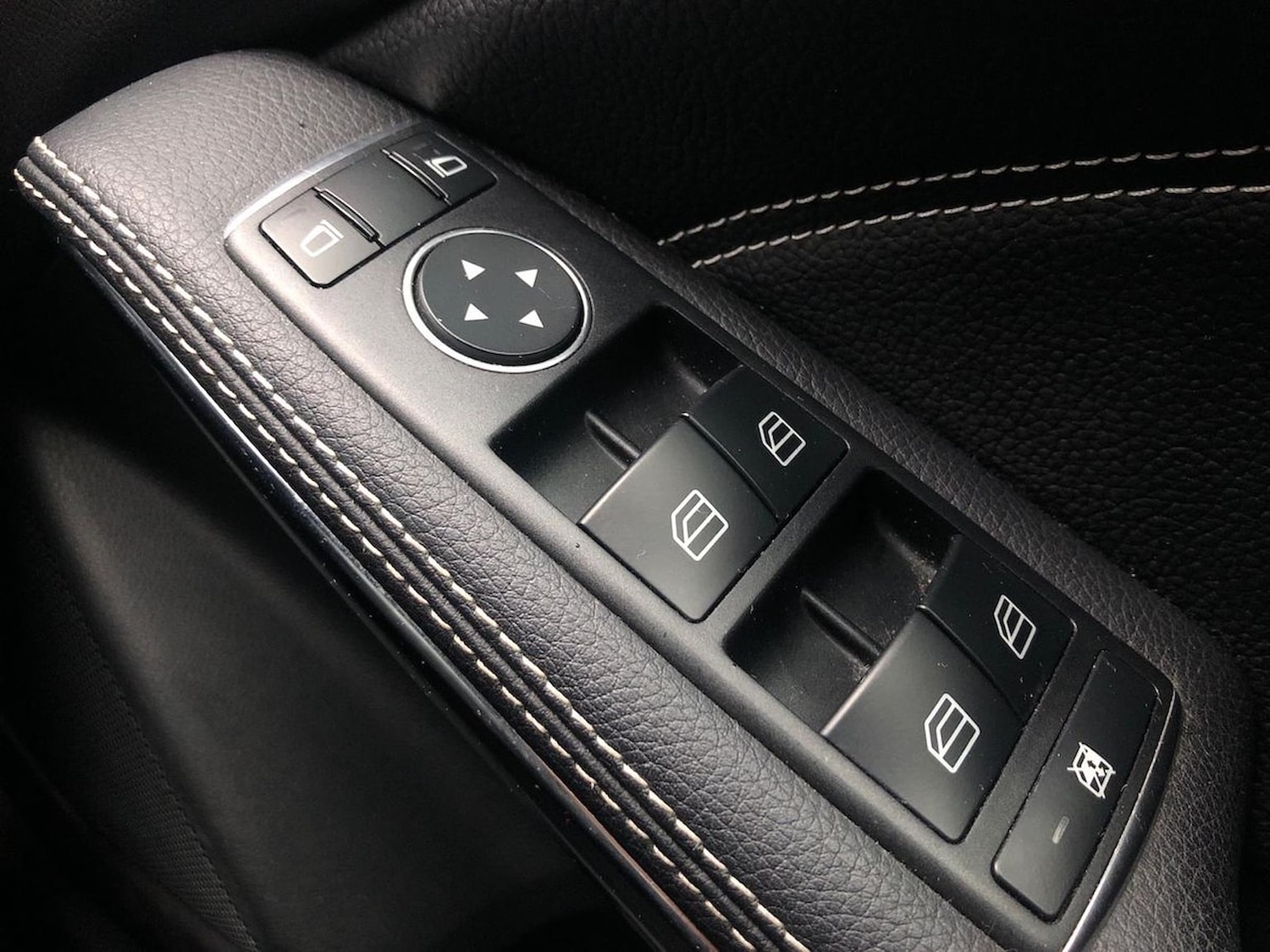 Used Mercedes-Benz A-Class 2017 for sale - 76628095: Photo 21