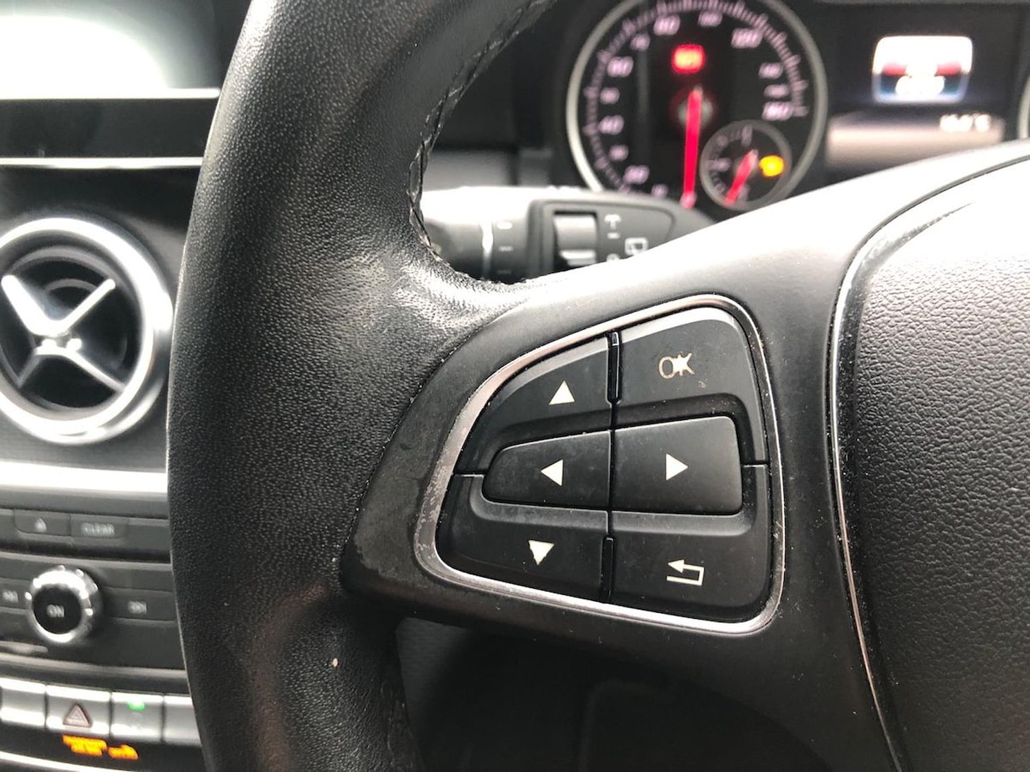 Used Mercedes-Benz A-Class 2017 for sale - 76628095: Photo 26