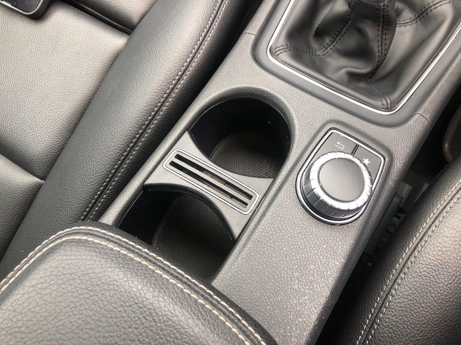 Used Mercedes-Benz A-Class 2017 for sale - 76628095: Photo 32