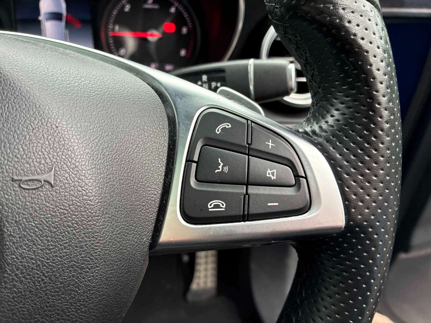 Used Mercedes-Benz GLC 2018 for sale - 78106341: Photo 16