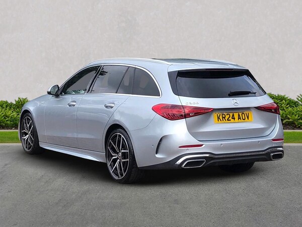 Used Mercedes-Benz C-Class 2024 for sale - 75628343: Photo 2
