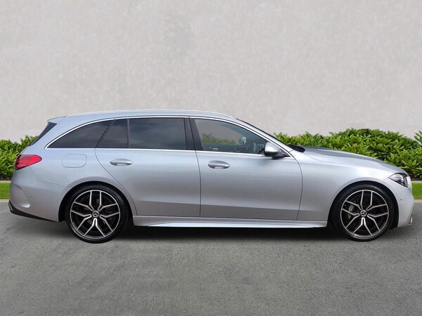 Used Mercedes-Benz C-Class 2024 for sale - 75628343: Photo 3
