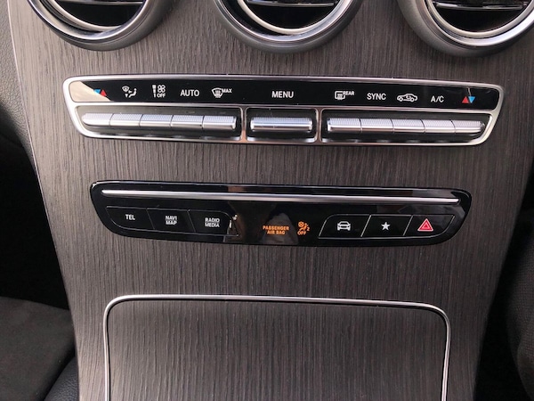 Used Mercedes-Benz GLC 2019 for sale - 76263234: Photo 12