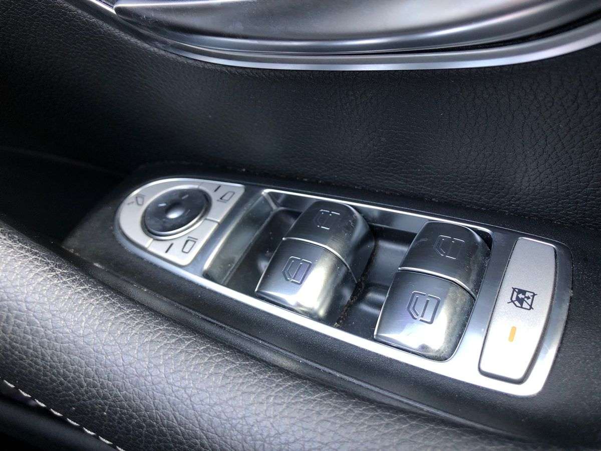 Used Mercedes-Benz E Class 2023 for sale - 78191548: Photo 21