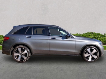 Used Mercedes-Benz GLC 2018 for sale - 76194455: Photo 3