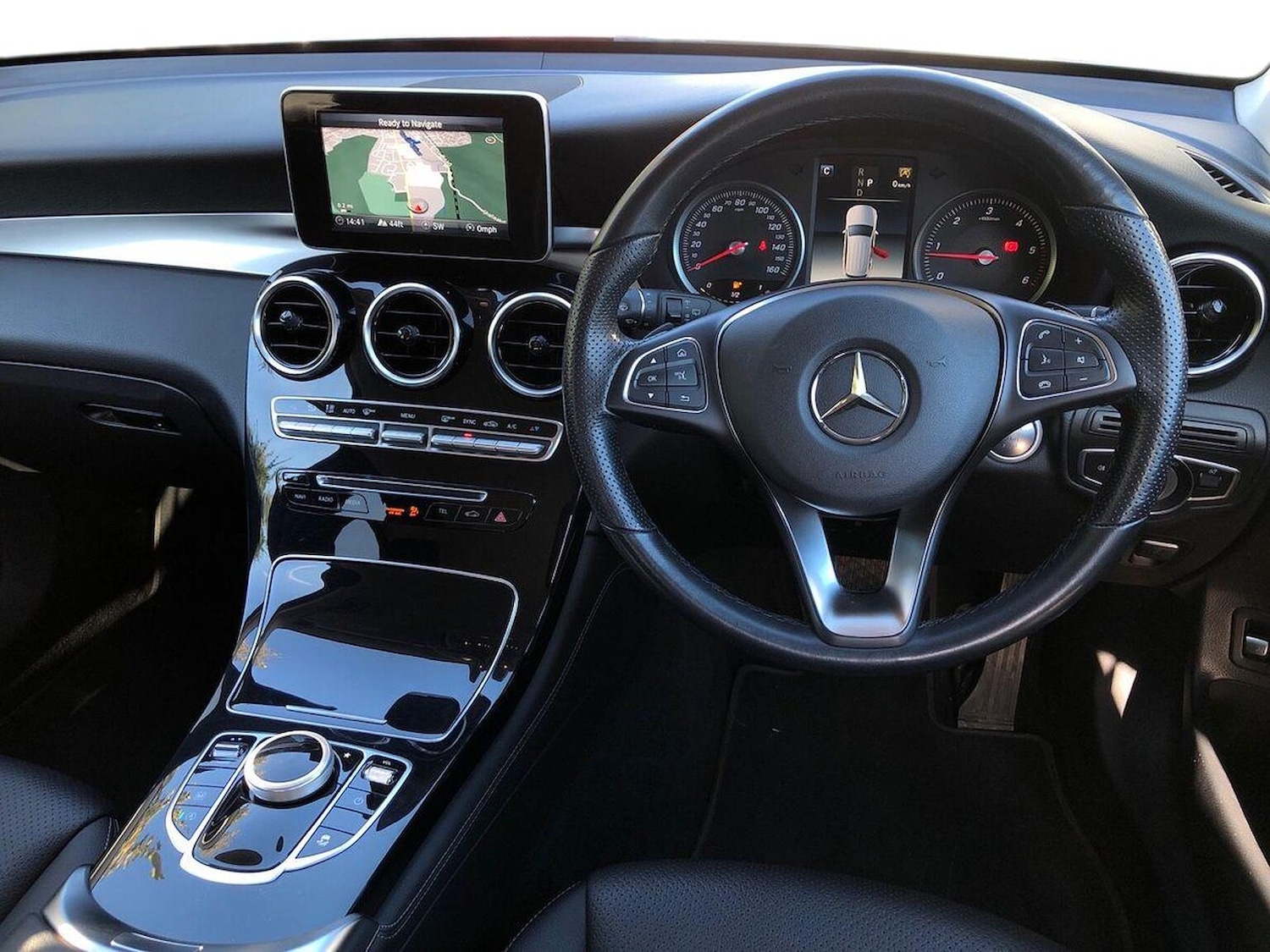 Used Mercedes-Benz GLC 2018 for sale - 76194455: Photo 9