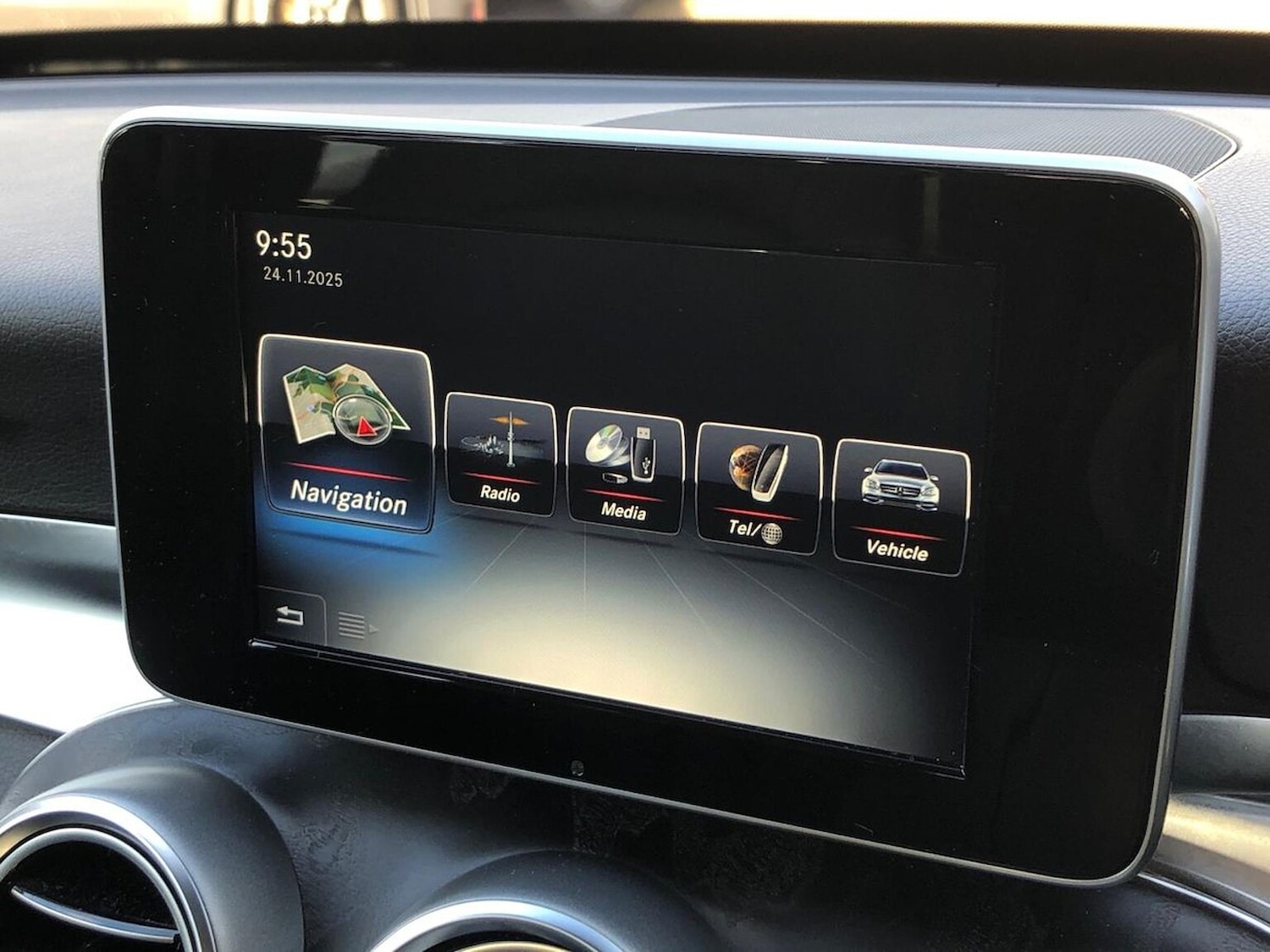 Used Mercedes-Benz C Class 2017 for sale - 76699430: Photo 11