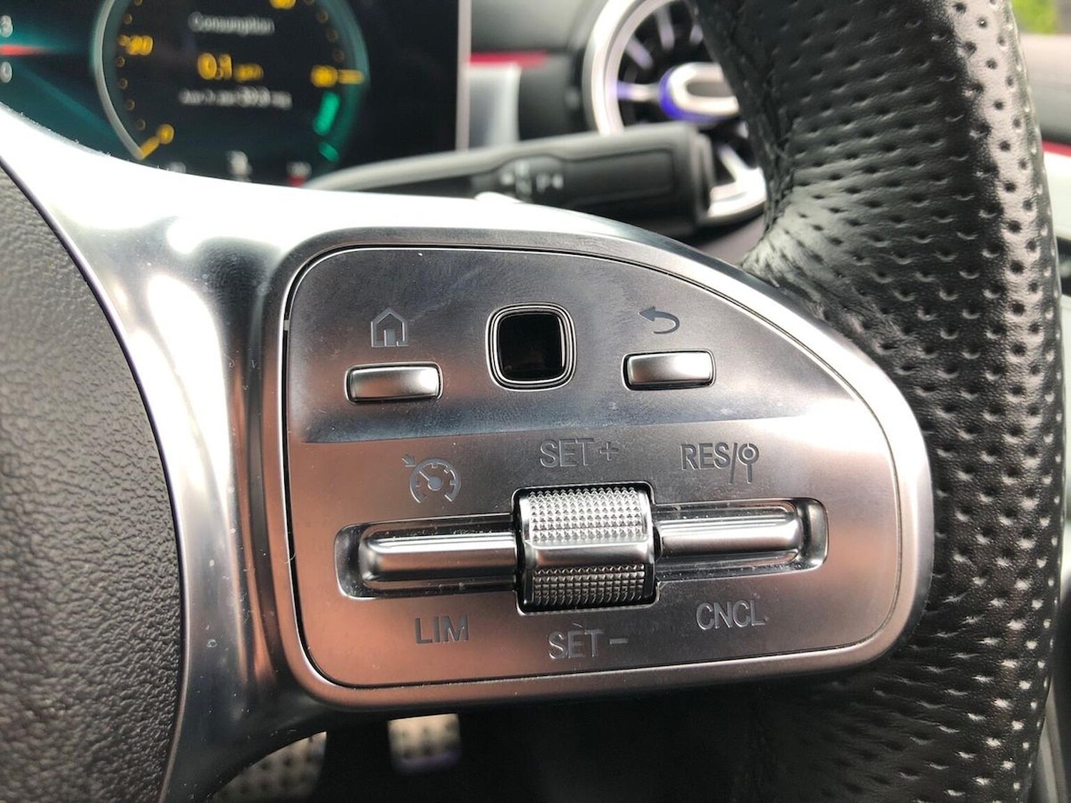 Used Mercedes-Benz CLA 2021 for sale - 76264376: Photo 27