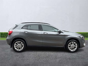 Used Mercedes-Benz GLA 2017 for sale - 79277486: Photo