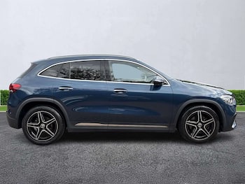 Used Mercedes-Benz GLA 2023 for sale - 79772143: Photo