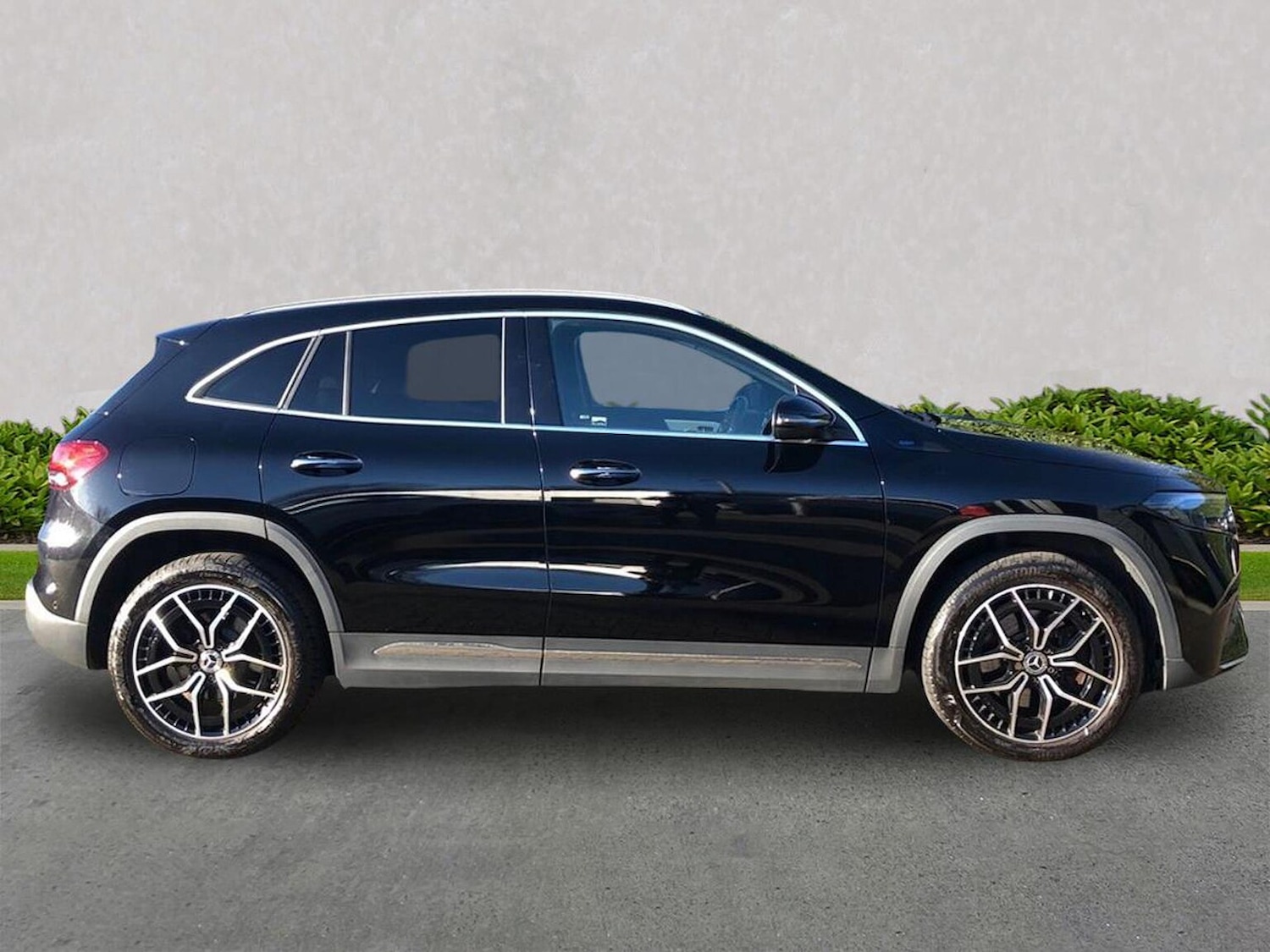 Used Mercedes-Benz EQA 2021 for sale - 76951183: Photo 3