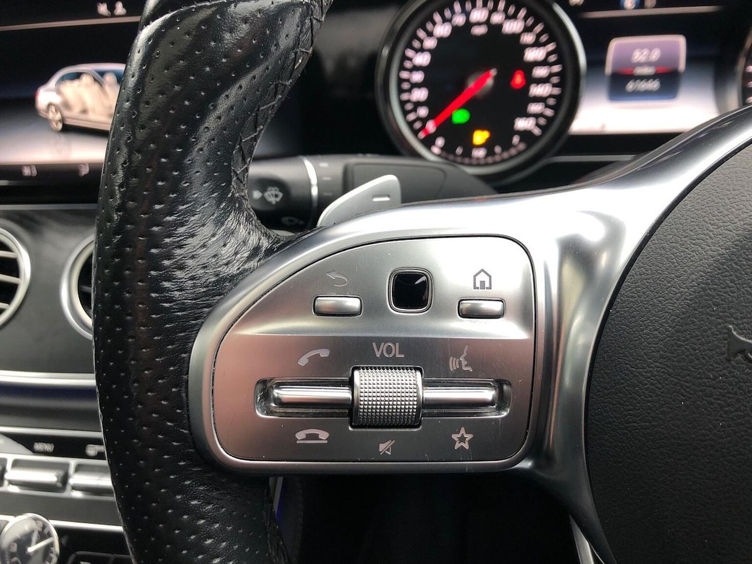 Used Mercedes-Benz E Class 2019 for sale - 76655905: Photo 26