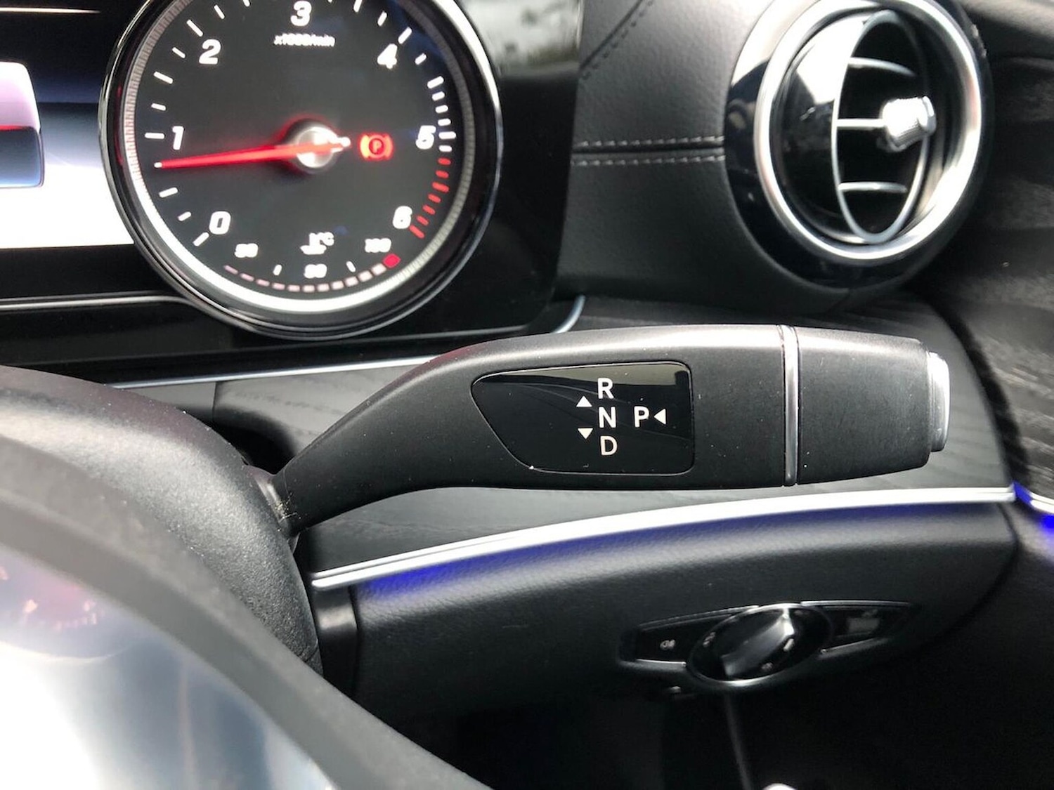 Used Mercedes-Benz E Class 2019 for sale - 76655905: Photo 29