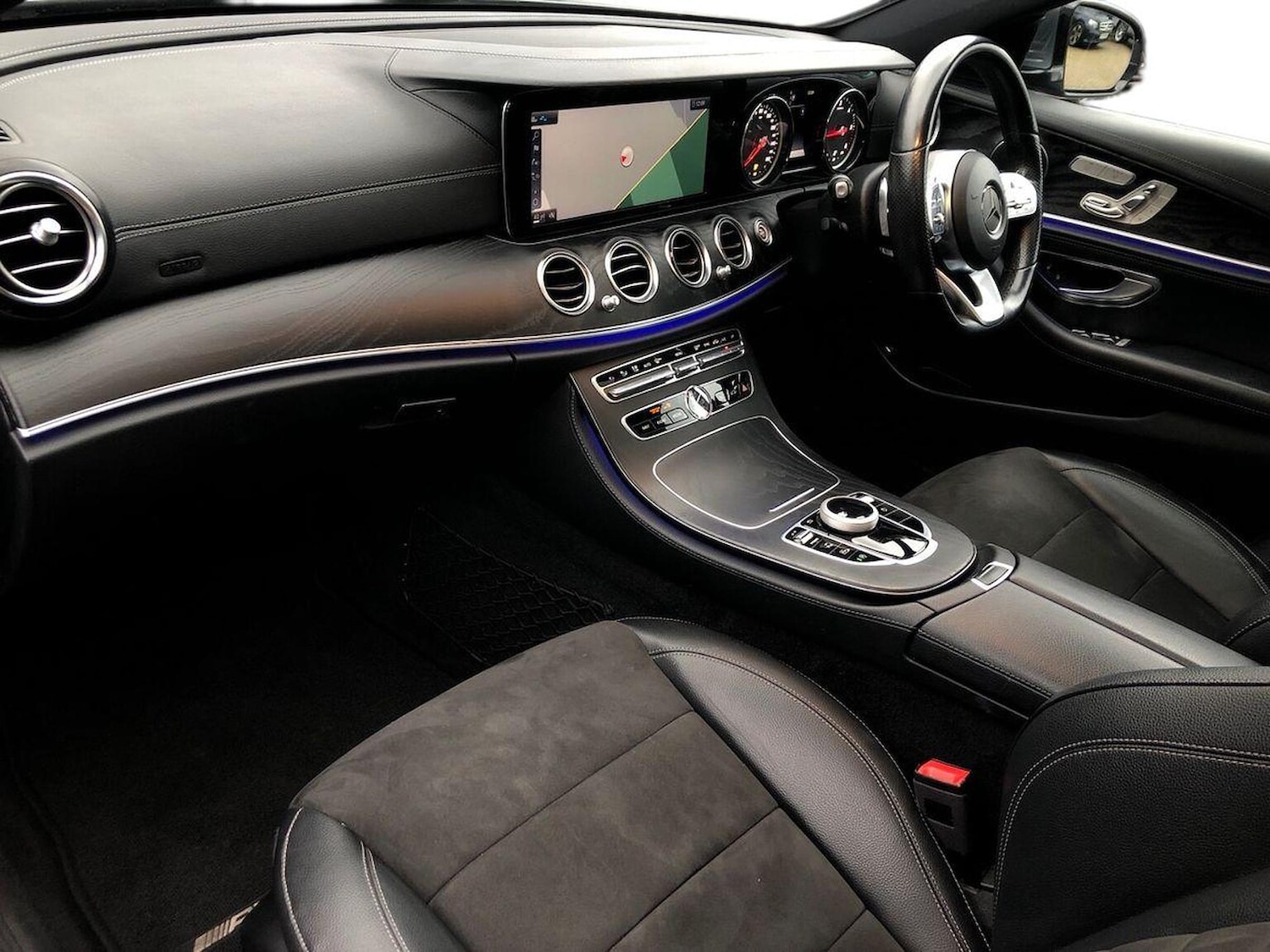 Used Mercedes-Benz E Class 2019 for sale - 76655905: Photo 7