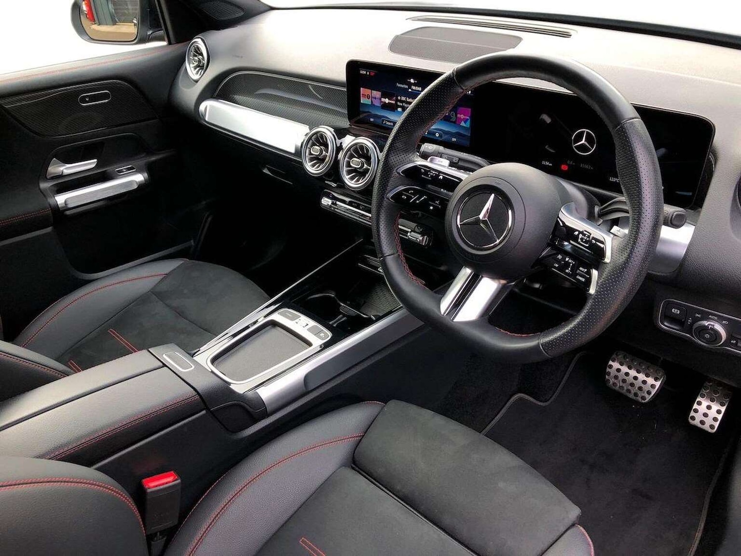 Used Mercedes-Benz GLB 2024 for sale - 77896241: Photo 15