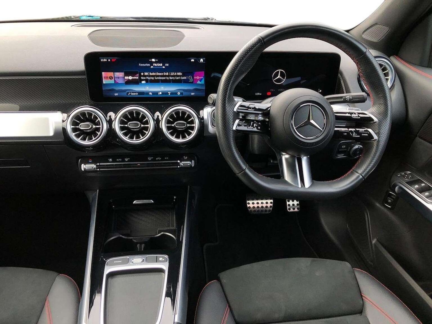 Used Mercedes-Benz GLB 2024 for sale - 77896241: Photo 9