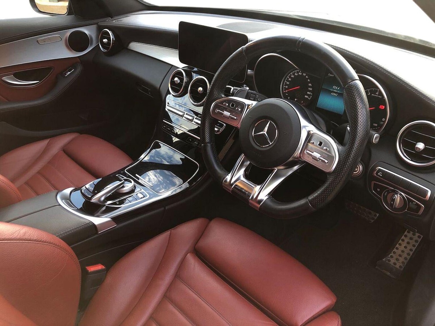 Used Mercedes-Benz C Class 2019 for sale - 76357851: Photo 15