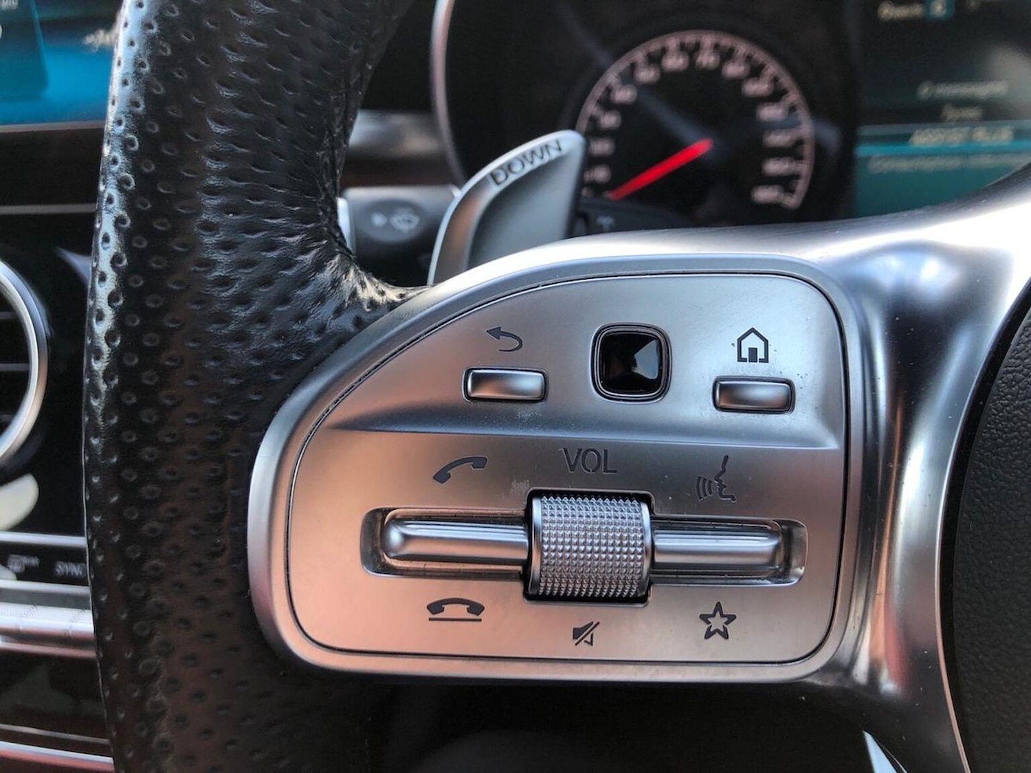 Used Mercedes-Benz C Class 2019 for sale - 76357851: Photo 26