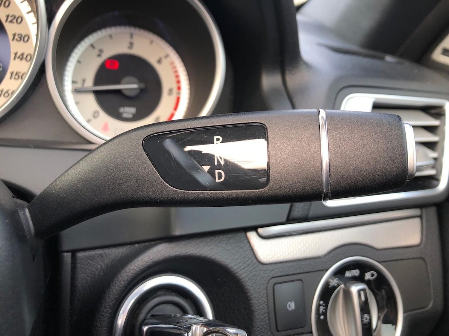 Used Mercedes-Benz E Class 2016 for sale - 76369172: Photo 29