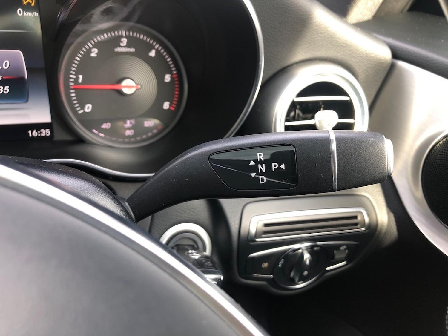 Used Mercedes-Benz C-Class 2017 for sale - 76077780: Photo 29
