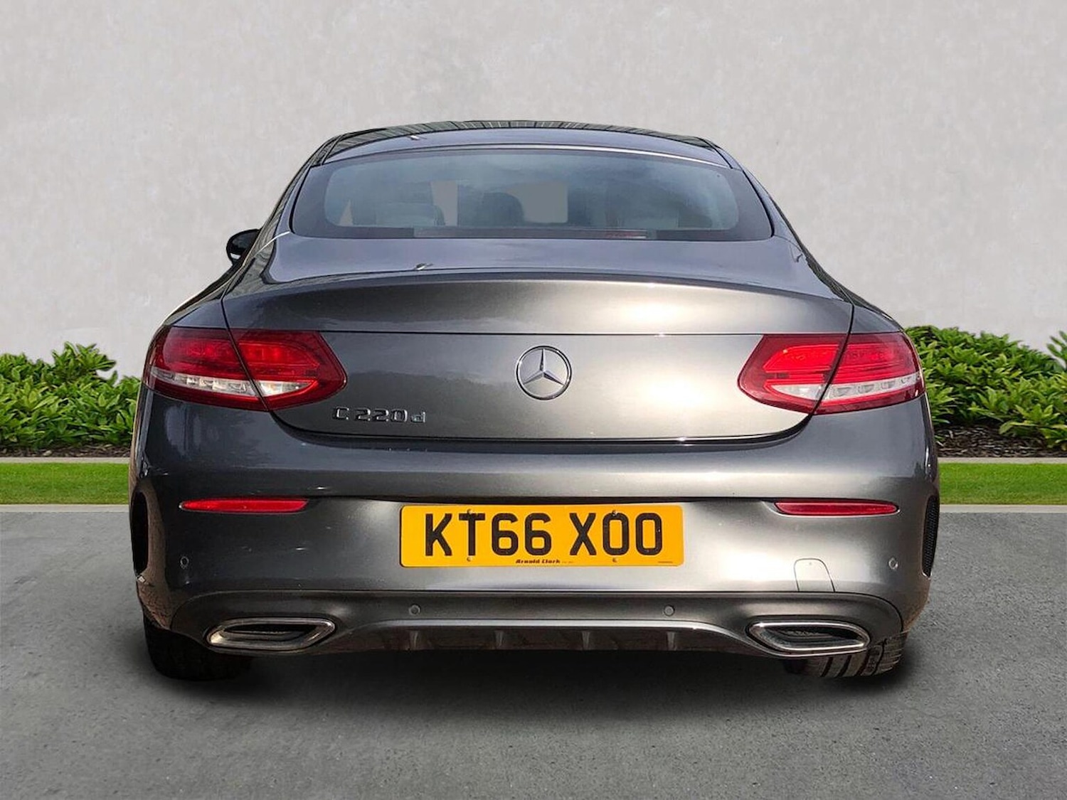 Used Mercedes-Benz C-Class 2017 for sale - 76077780: Photo 4