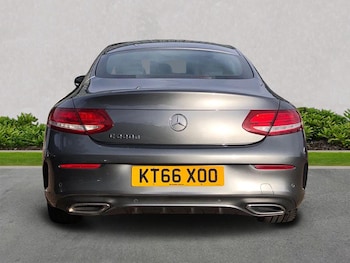 Used Mercedes-Benz C-Class 2017 for sale - 76077780: Photo 4