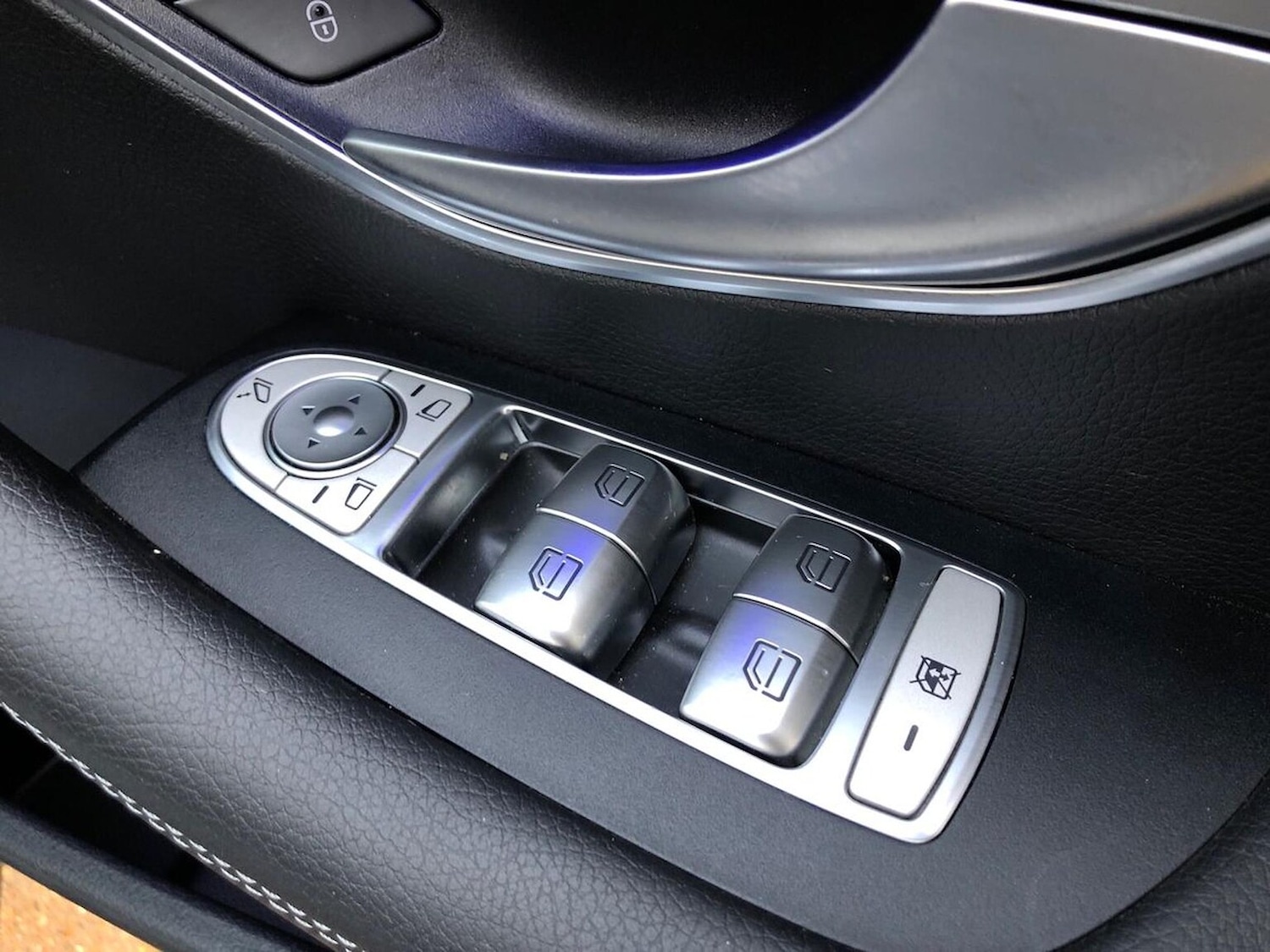 Used Mercedes-Benz E Class 2017 for sale - 76963548: Photo 21